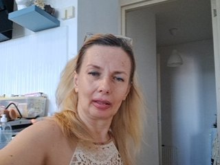 ShiningMILF