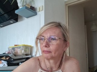 ShiningMILF