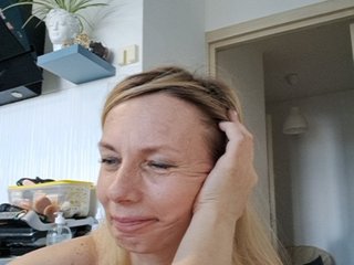 ShiningMILF
