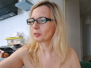 ShiningMILF