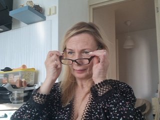 ShiningMILF