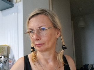 ShiningMILF