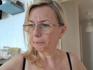 ShiningMILF
