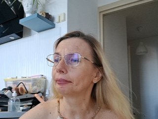 ShiningMILF
