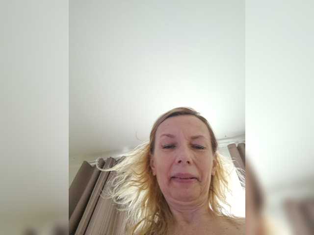 ShiningMILF
