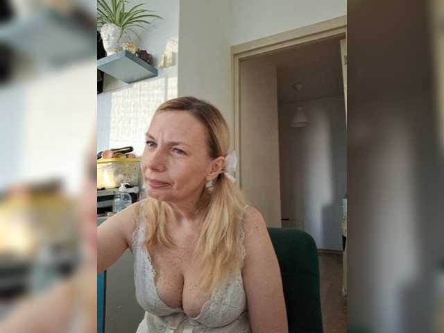 ShiningMILF