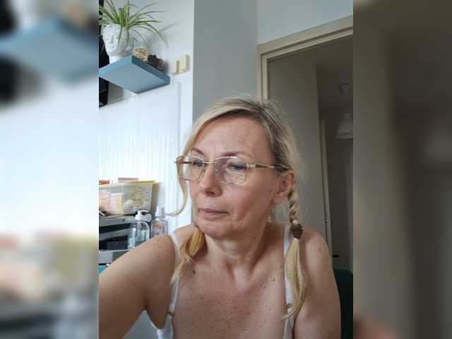 ShiningMILF