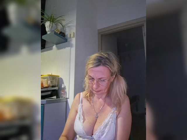 ShiningMILF