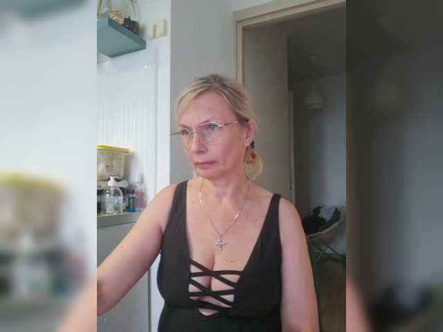 ShiningMILF