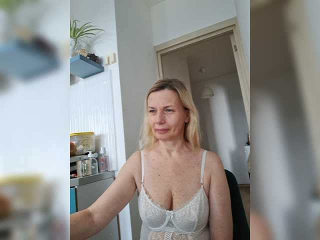 ShiningMILF