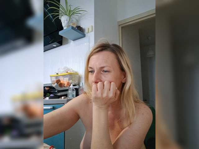 ShiningMILF