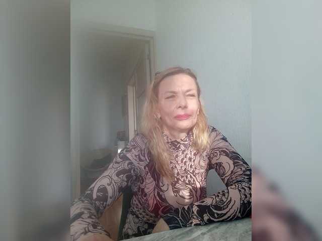 ShiningMILF