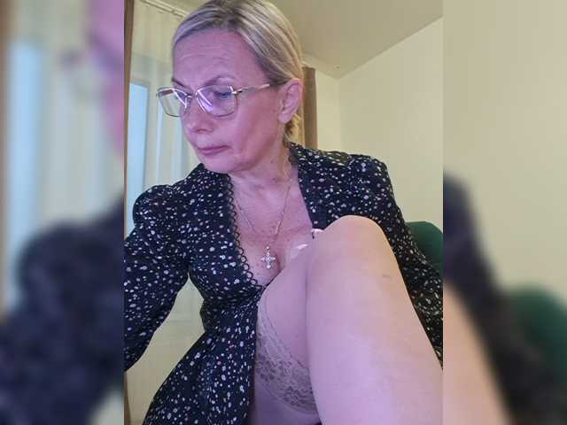 ShiningMILF