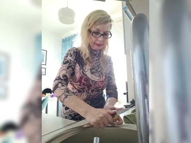 ShiningMILF