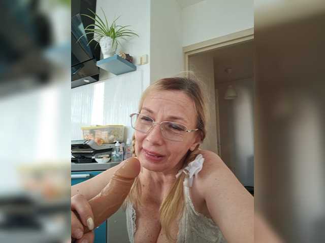 ShiningMILF
