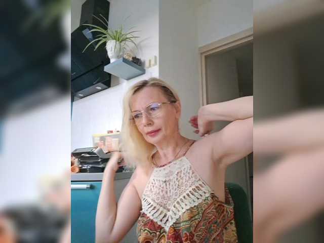 ShiningMILF