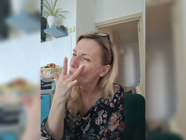 ShiningMILF