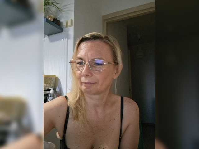ShiningMILF