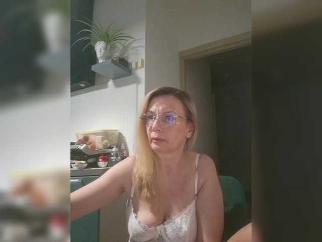 ShiningMILF
