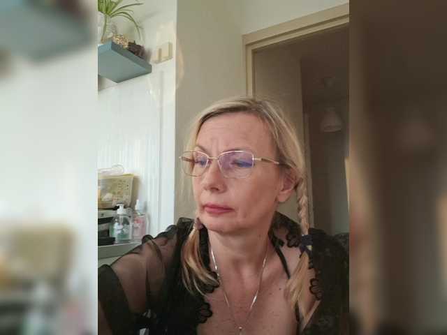 ShiningMILF