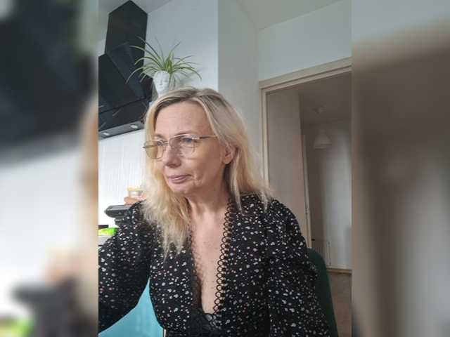 shiningmilf online