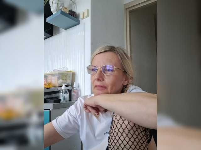 ShiningMILF