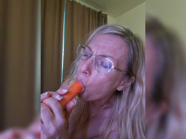 ShiningMILF