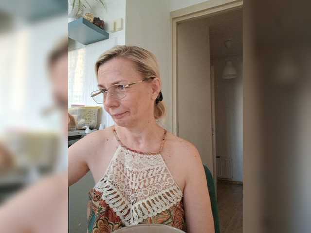 ShiningMILF
