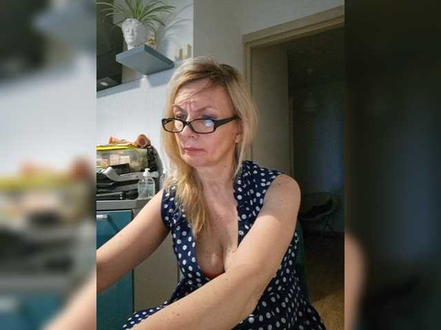 ShiningMILF