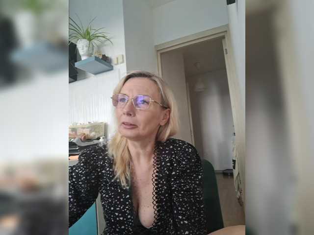 ShiningMILF
