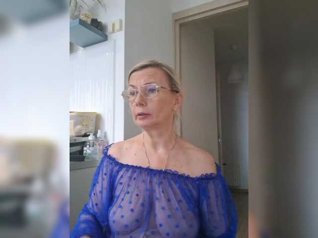 ShiningMILF live webcam show