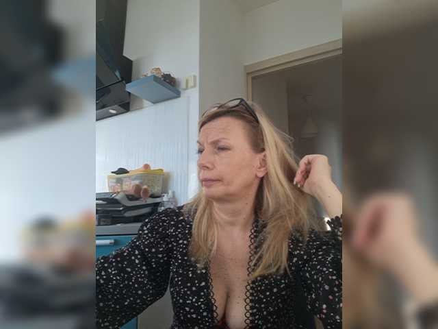 ShiningMILF