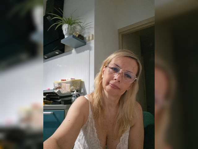 ShiningMILF