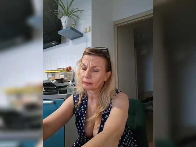 ShiningMILF