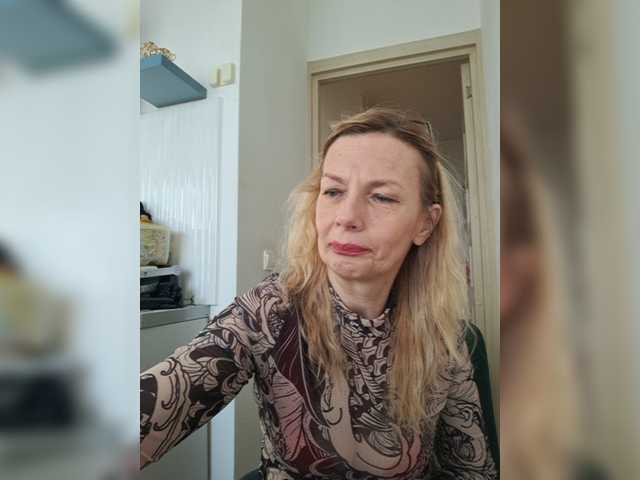 ShiningMILF