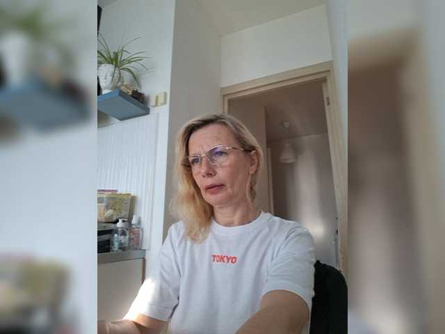 ShiningMILF