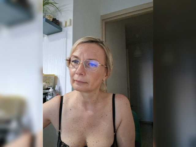 go to chat with ShiningMILF