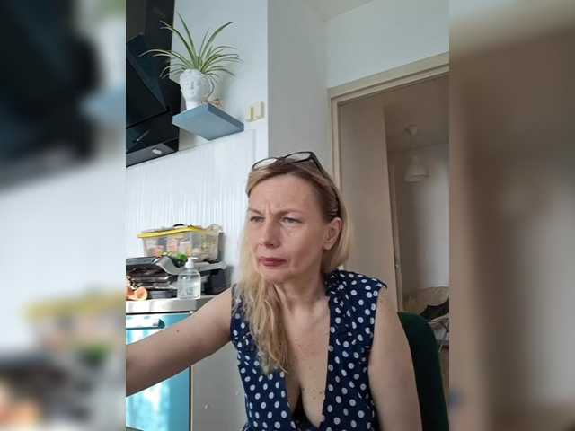 ShiningMILF
