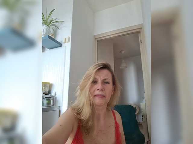 ShiningMILF