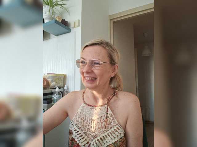 ShiningMILF