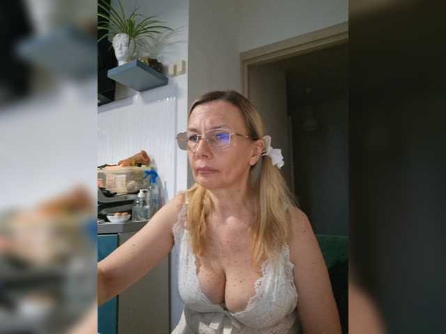 ShiningMILF
