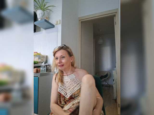 ShiningMILF