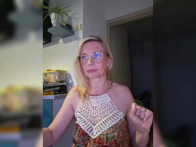 ShiningMILF