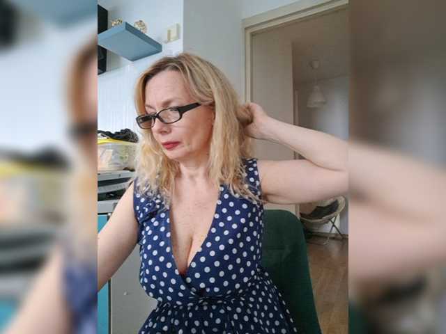 ShiningMILF
