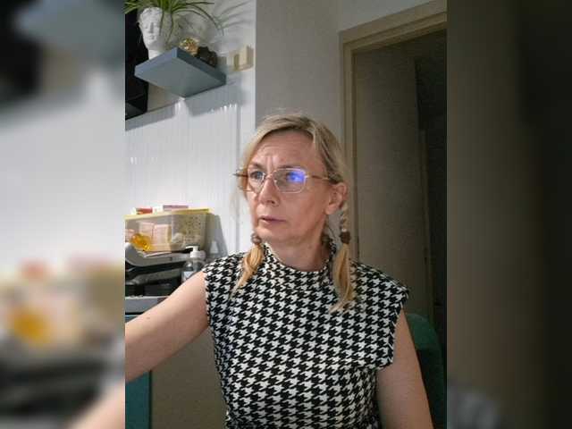 ShiningMILF