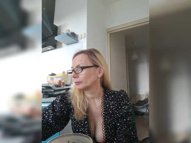 ShiningMILF