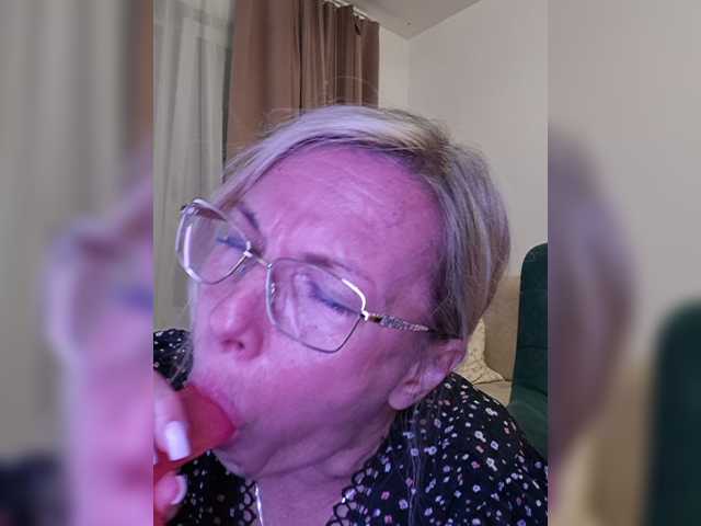 ShiningMILF