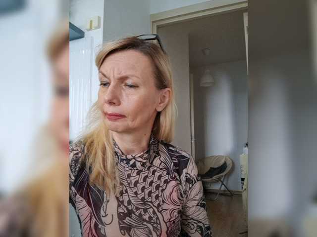 ShiningMILF