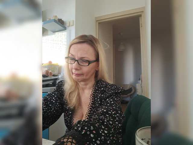 ShiningMILF