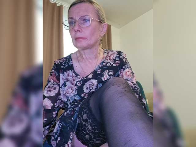 ShiningMILF